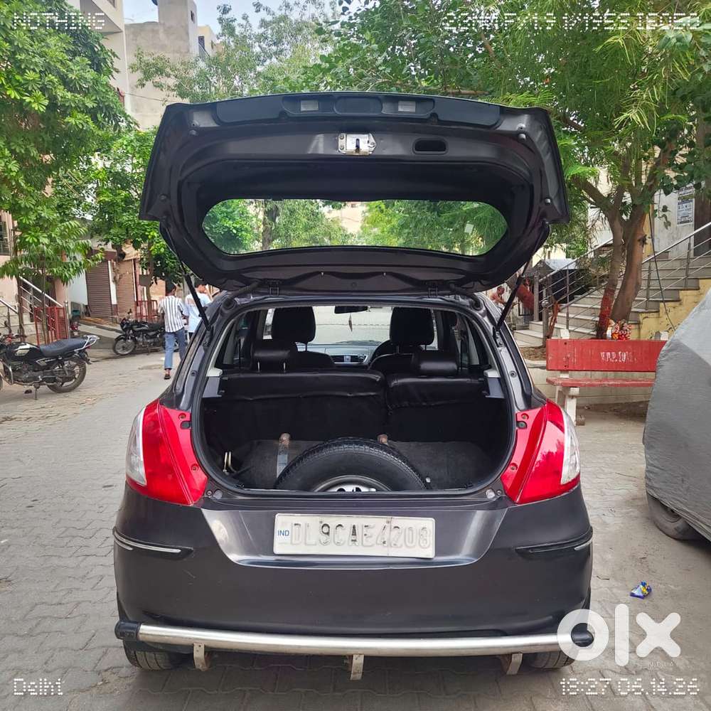 Maruti Suzuki Swift 1.2 Lxi (o), 2015, Cng & Hybrids