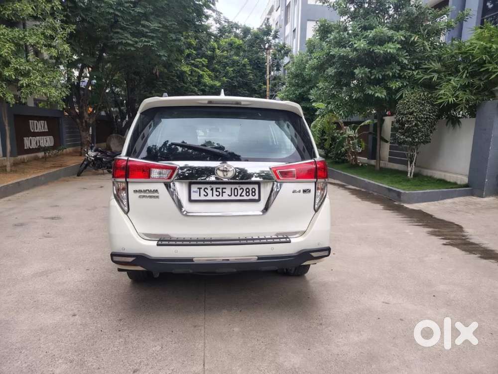 Toyota Innova Crysta [2020-ongoing] 2.4 Zx 7 Str, 2021, Diesel