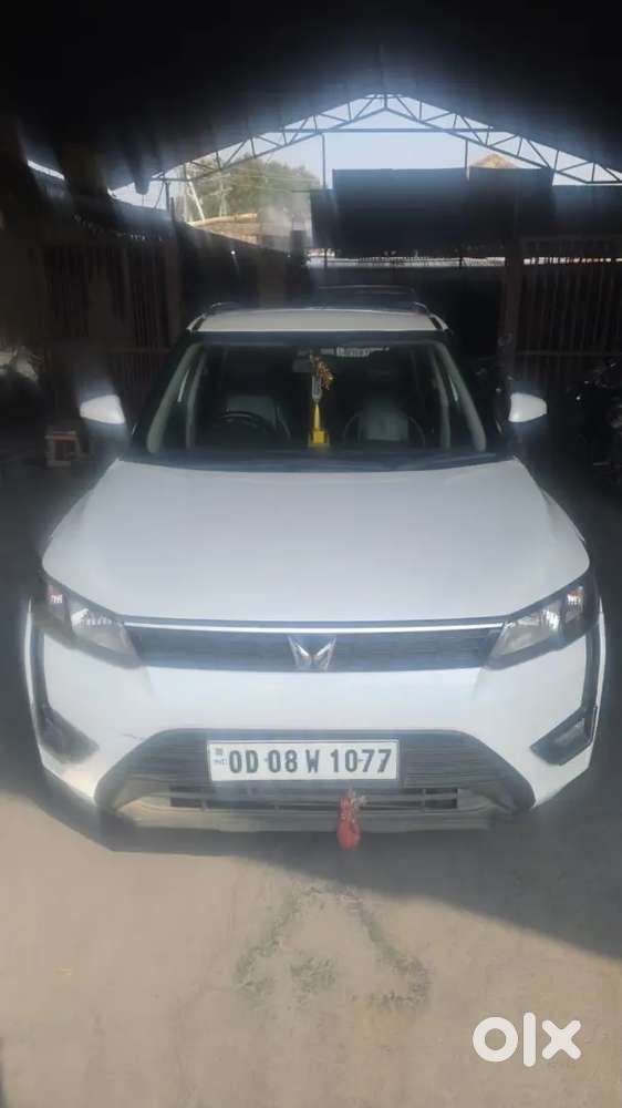 Mahindra Xuv 3xo 2024 Petrol Well Maintained