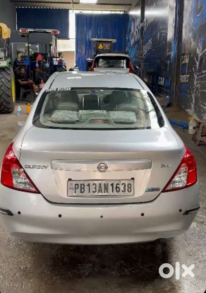 Nissan Sunny 2013 Petrol Well Maintained