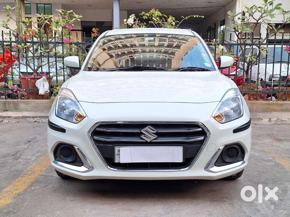 Maruti Suzuki Dzire 1.2 Vxi Amt, 2021, Petrol