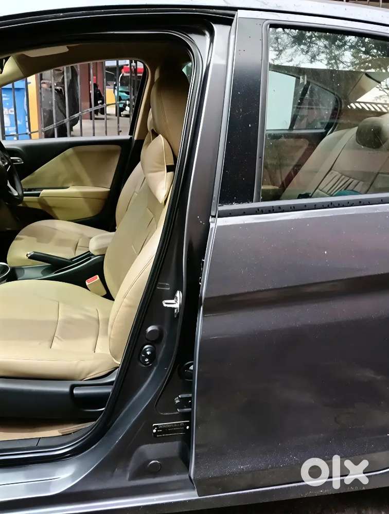 Honda City Sv Mt With Pin To Pin Honda Service Record Maintained.