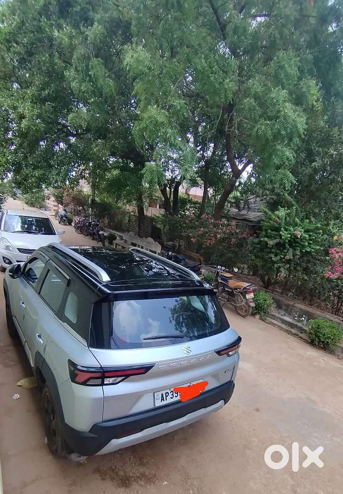 Maruti Suzuki Brezza 2023 Petrol 35000 Km Driven