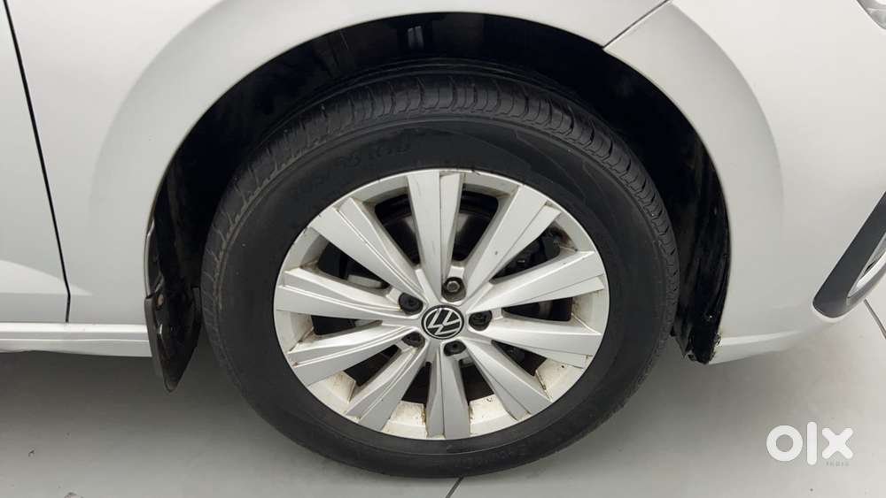 Volkswagen Virtus Highline Plus 1.0 Tsi At, 2022, Petrol