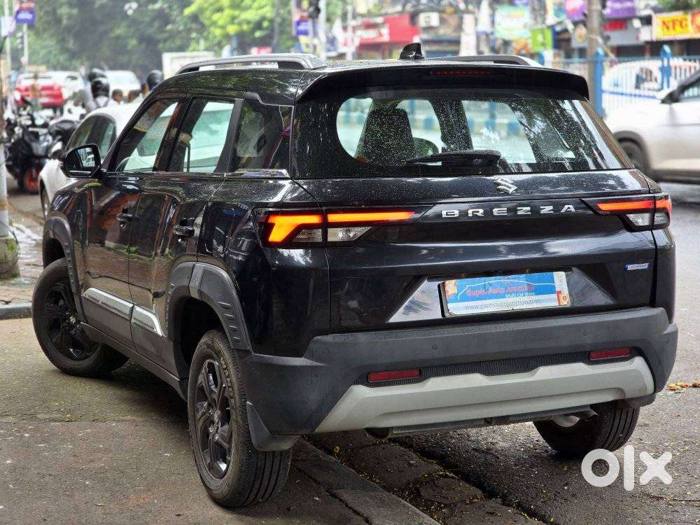 Maruti Suzuki Brezza 1.5 Zxi Smart Hybrid, 2024, Petrol
