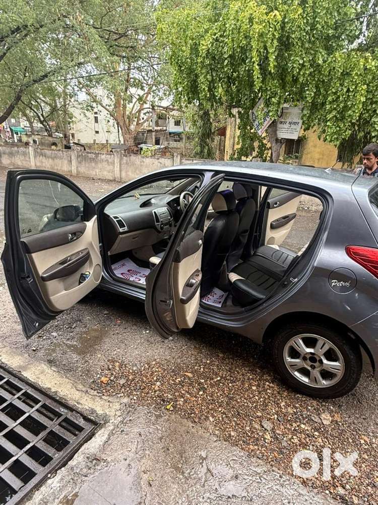 Hyundai Car Petrol 2011