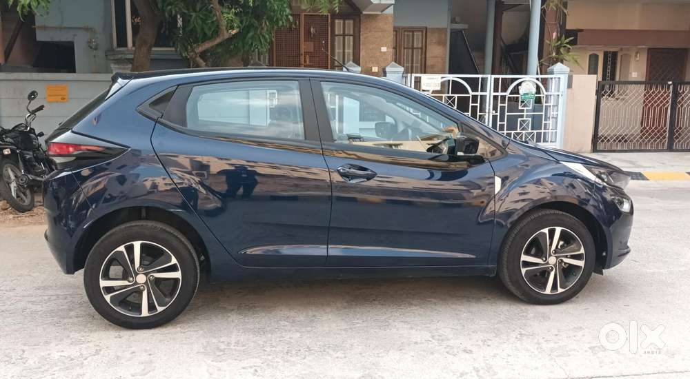 Tata Altroz Xz, 2022, Petrol