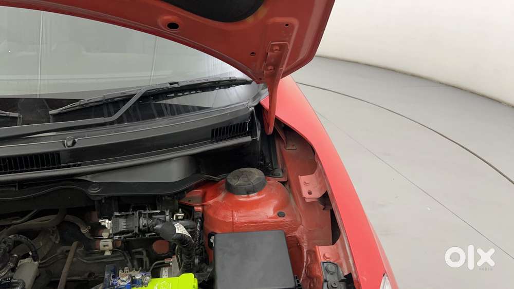 Maruti Suzuki Swift Vvt Vxi, 2022, Petrol
