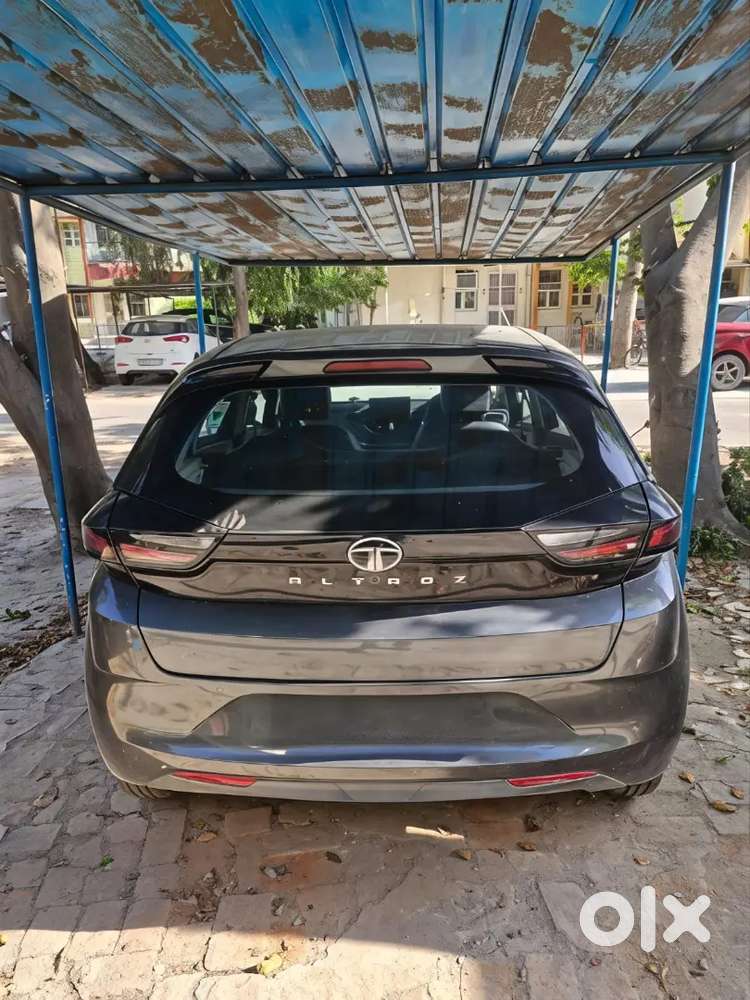 Tata Altroz 1.2 Xe 2023