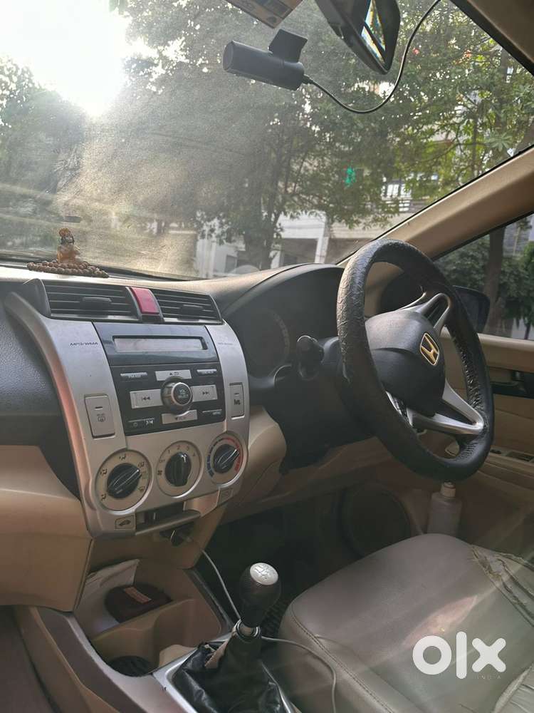 Honda City 2010 Hybrid Version