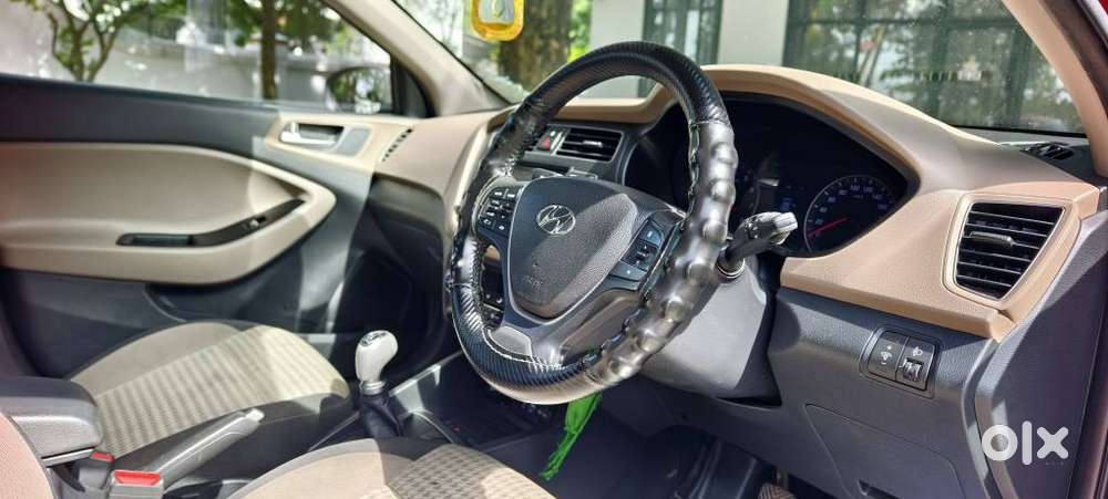 Hyundai Elite I20 Asta (o) 1.2 Mt, 2020, Petrol