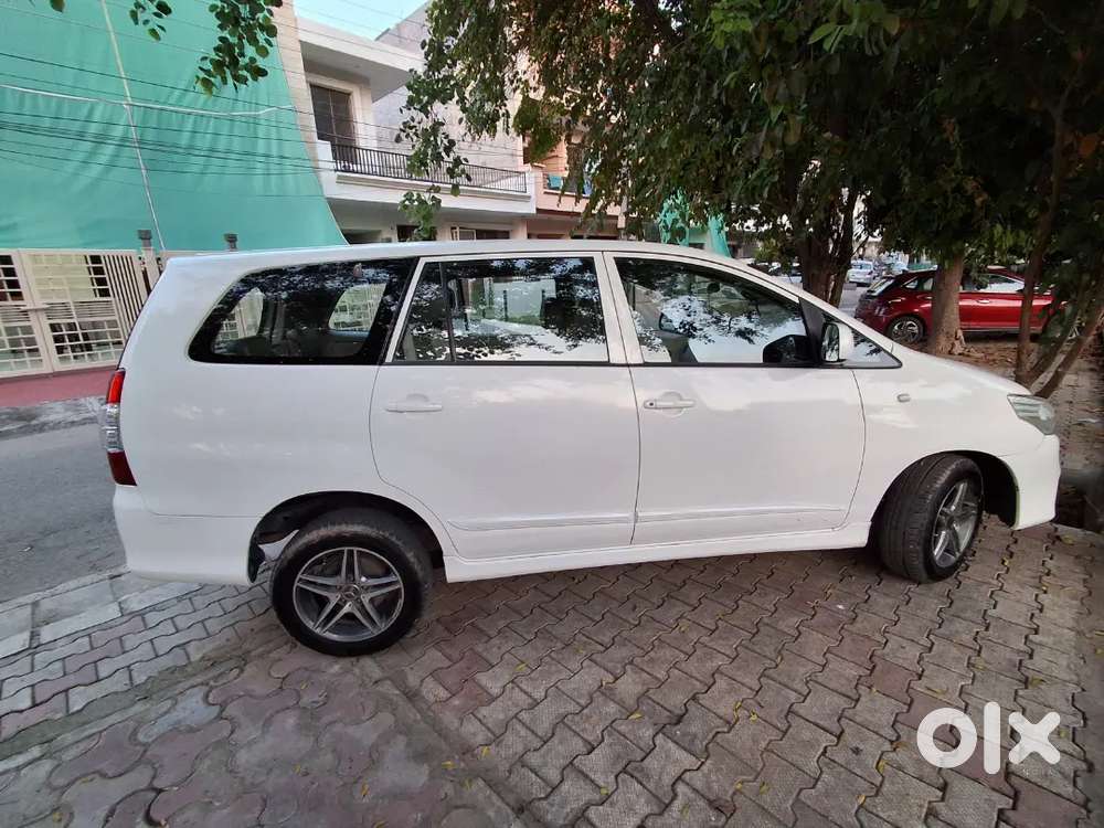 Toyota Innova 2.5 Gx 7 Seater,  Nov-14 Diesel 1st Owner