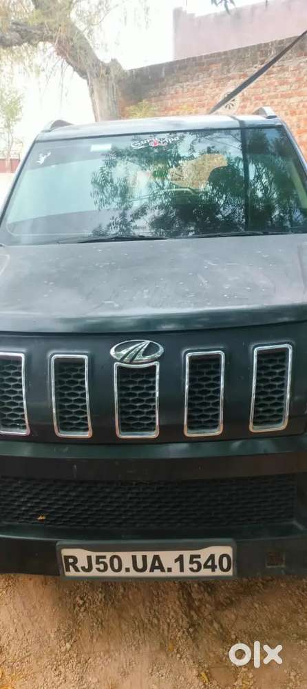 Mahindra Tuv 300 Plus 2015