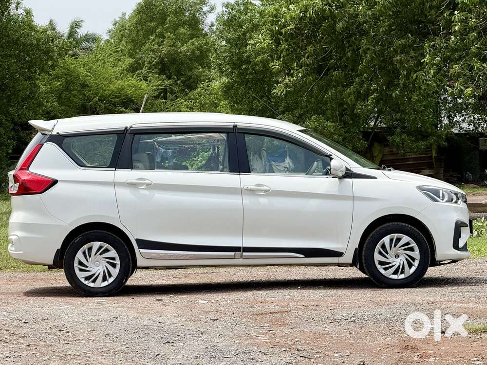 Maruti Suzuki Ertiga Vxi Cng, 2022, Cng & Hybrids
