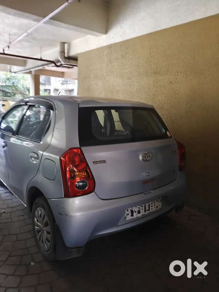 Lady Doctor Driven Toyota Etios 2013 Petrol Manual