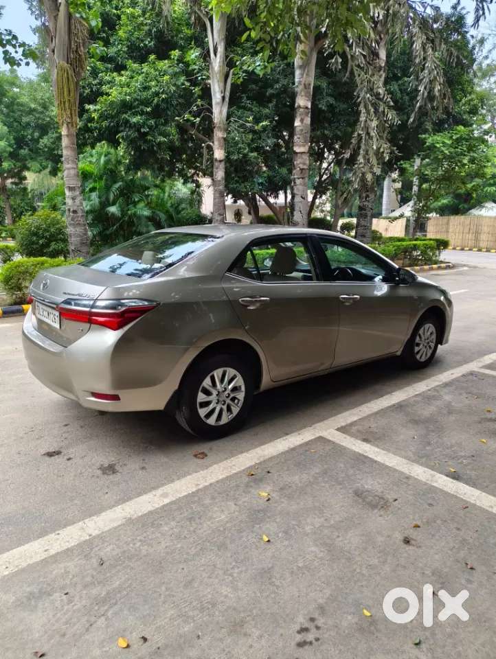 Toyota Corolla Altis 1.8 G Cvt, 2017, Petrol