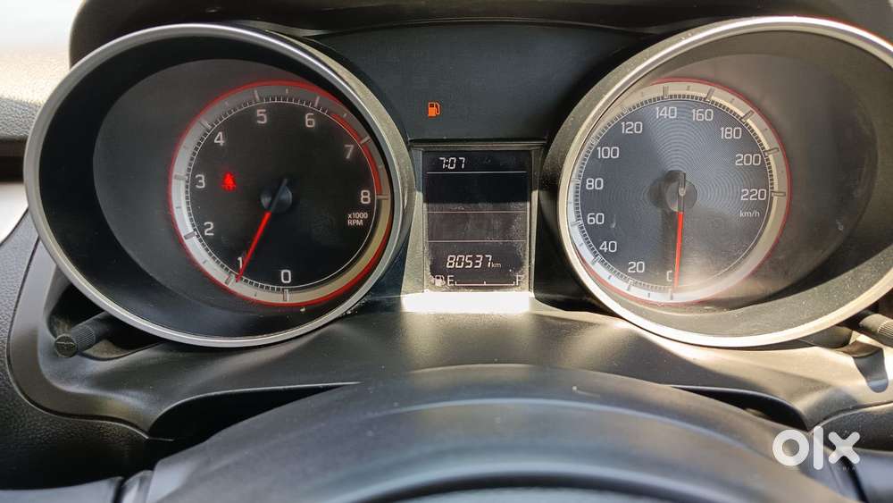 Maruti Suzuki Swift Vxi Optional, 2022, Petrol