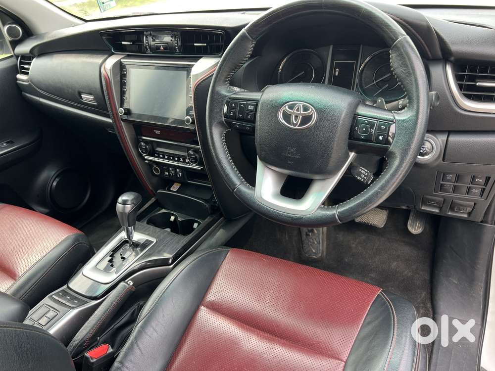 Toyota Fortuner Legender 4x2 At 2.8, 2023, Diesel