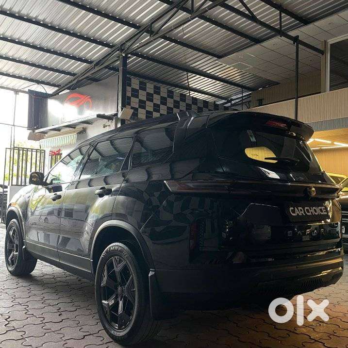 Tata Safari Adventure Plus Dark Edition At, 2025, Diesel