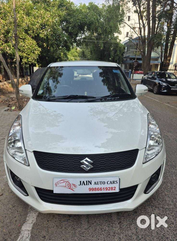 Maruti Suzuki Swift Vxi, 2017, Petrol