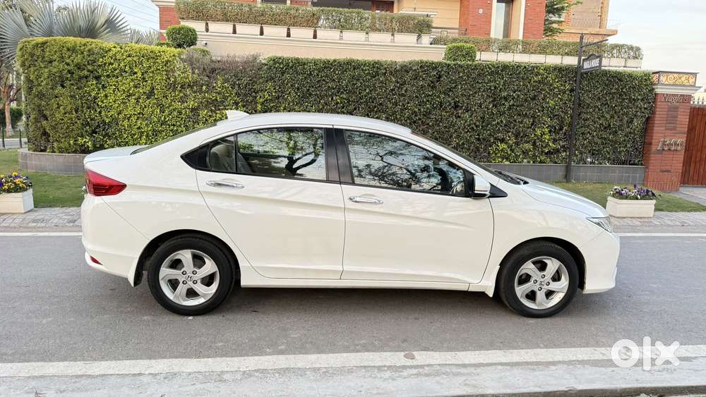 Honda City V Mt Exclusive, 2016, Petrol