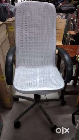Wire rolling chair price top