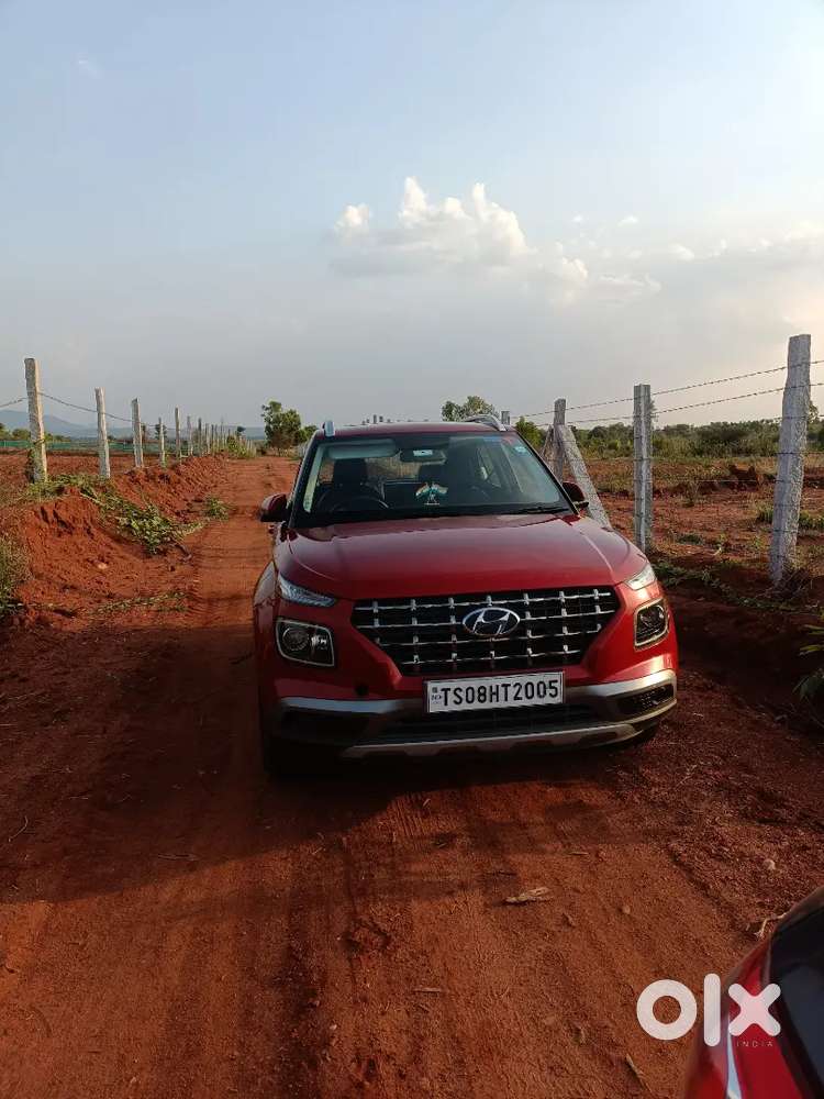 Hyundai Venue Petrol Manual 2021