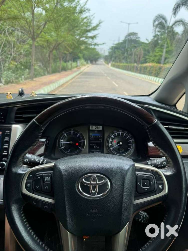 Toyota Innova Crysta 2.4 V 7 Str, 2021, Diesel