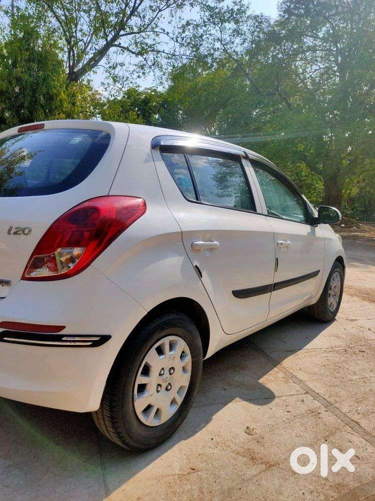 Hyundai I20 Magna 1.2 Mt, 2013, Petrol