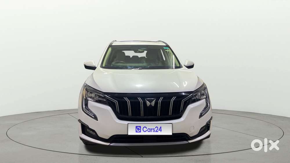 Mahindra Xuv700 2.0 Ax 7 Petrol Mt Str, 2021, Petrol