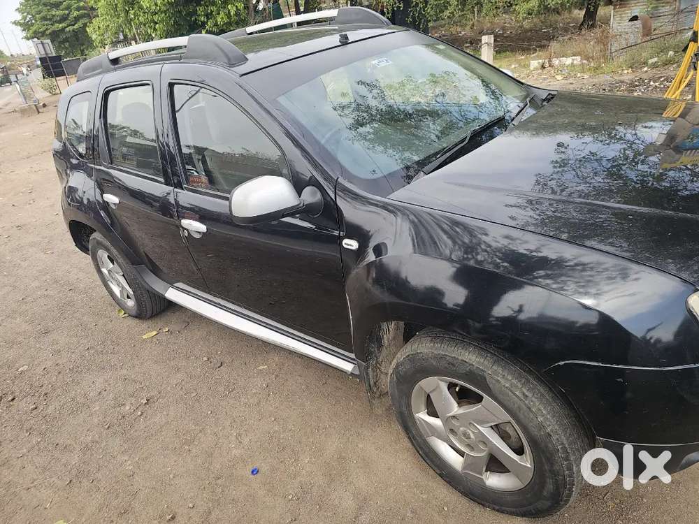 Renault Duster 2013 Diesel 122000 Km Driven.