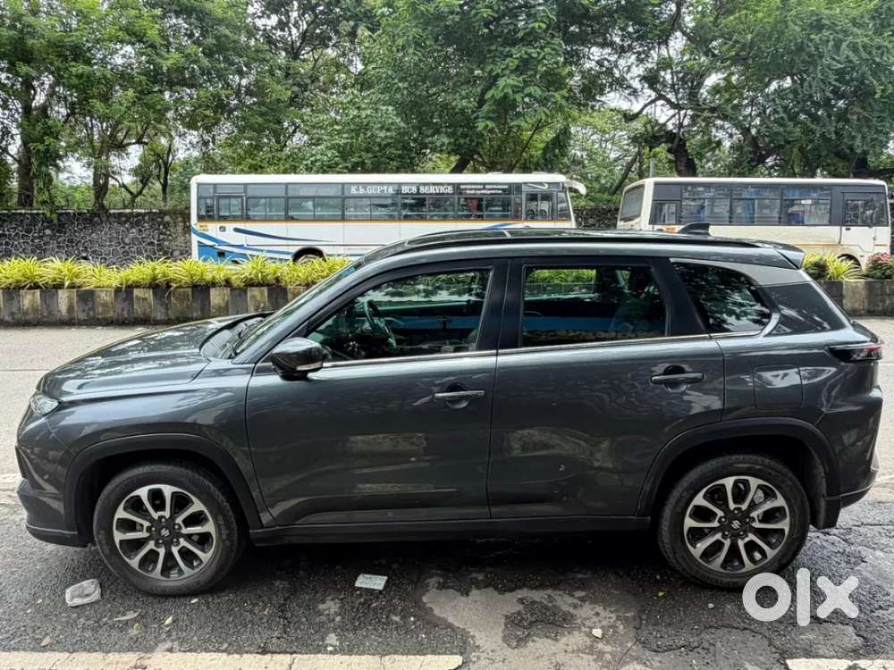 Maruti Suzuki Grand Vitara 1.5 Alpha Smart Hybrid At, 2023, Petrol