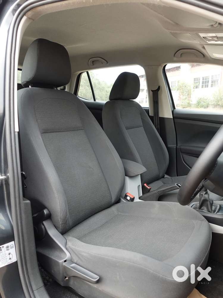 Skoda Kushaq 1.0 Tsi Active, 2022, Petrol