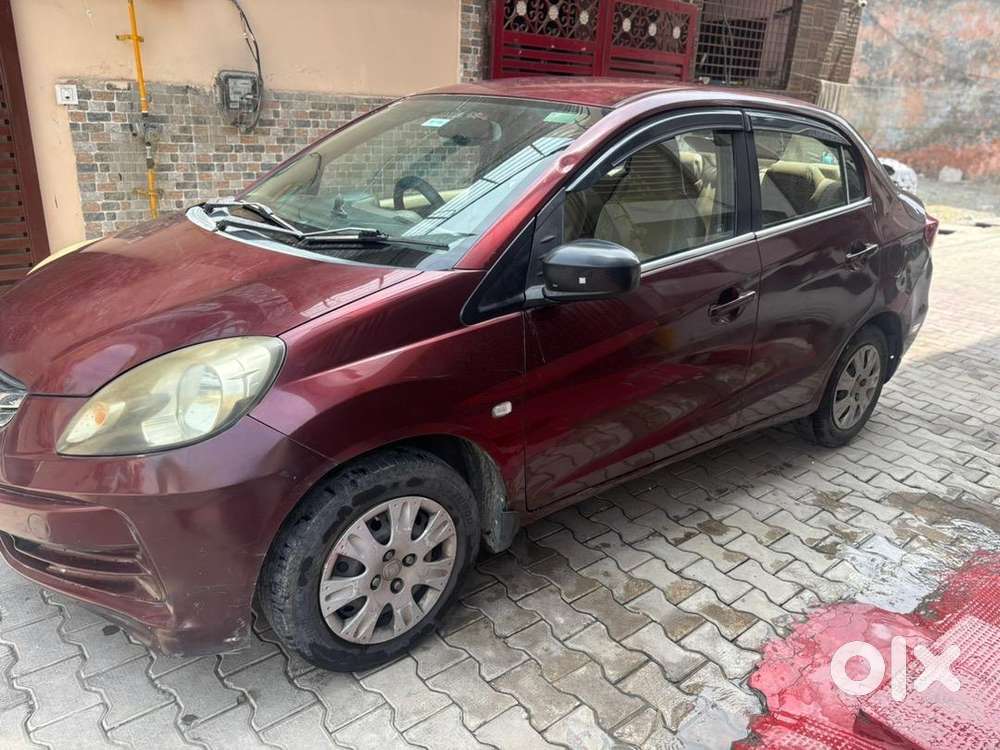 Honda Amaze 2013 Petrol Well Maintained
