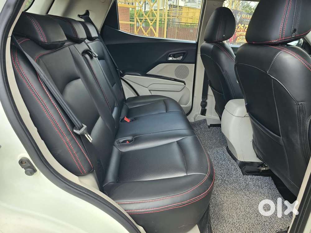 Mahindra Xuv300 W8, 2019, Petrol