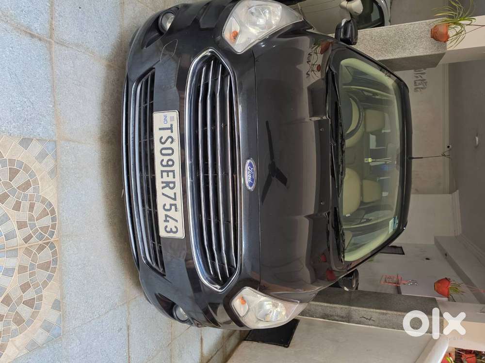 Ford Aspire Titanium Blu 2016