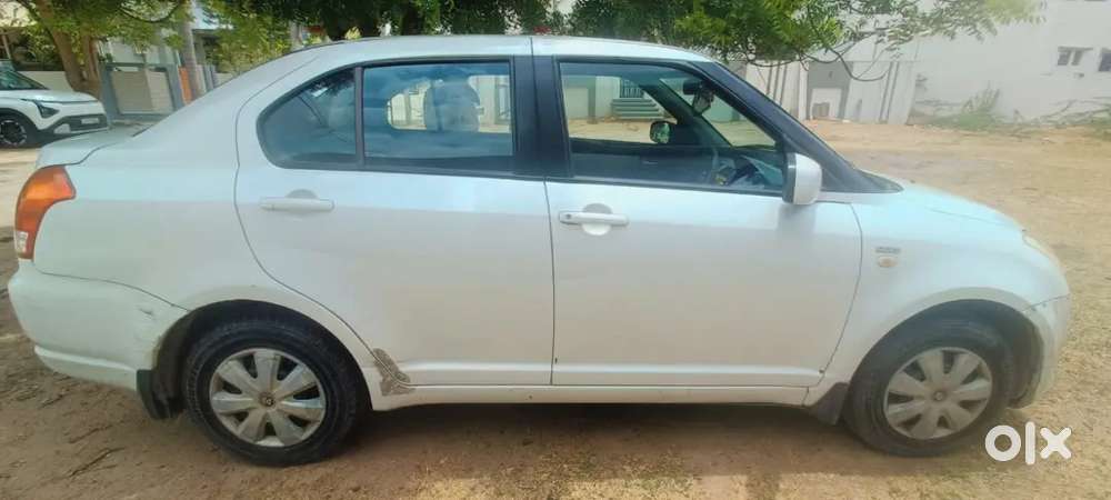 Maruti Suzuki Dzire 2011 Diesel Manual