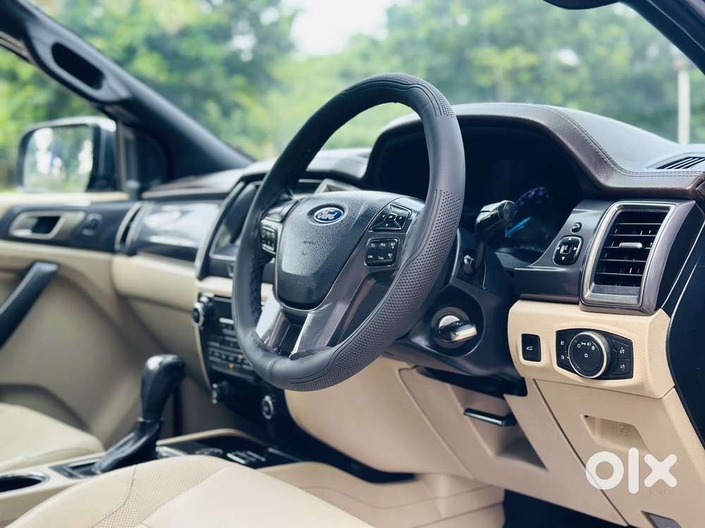 Ford Endeavour 3.2 Titanium At 4x4, 2016, Diesel