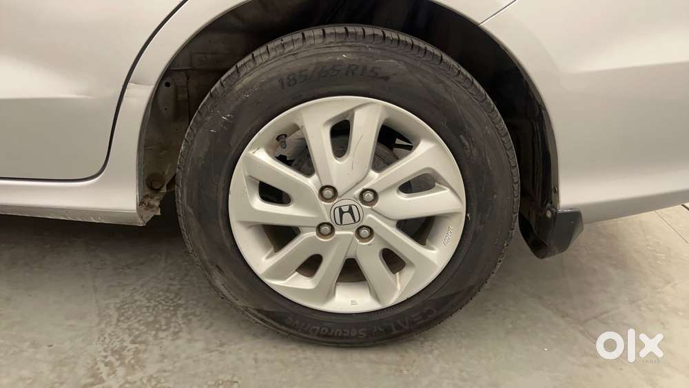 Honda Mobilio V I-vtec, 2015, Petrol