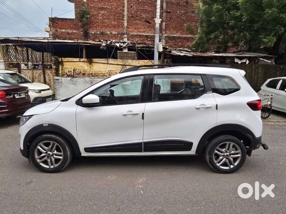 Renault Triber Rxz, 2020, Petrol