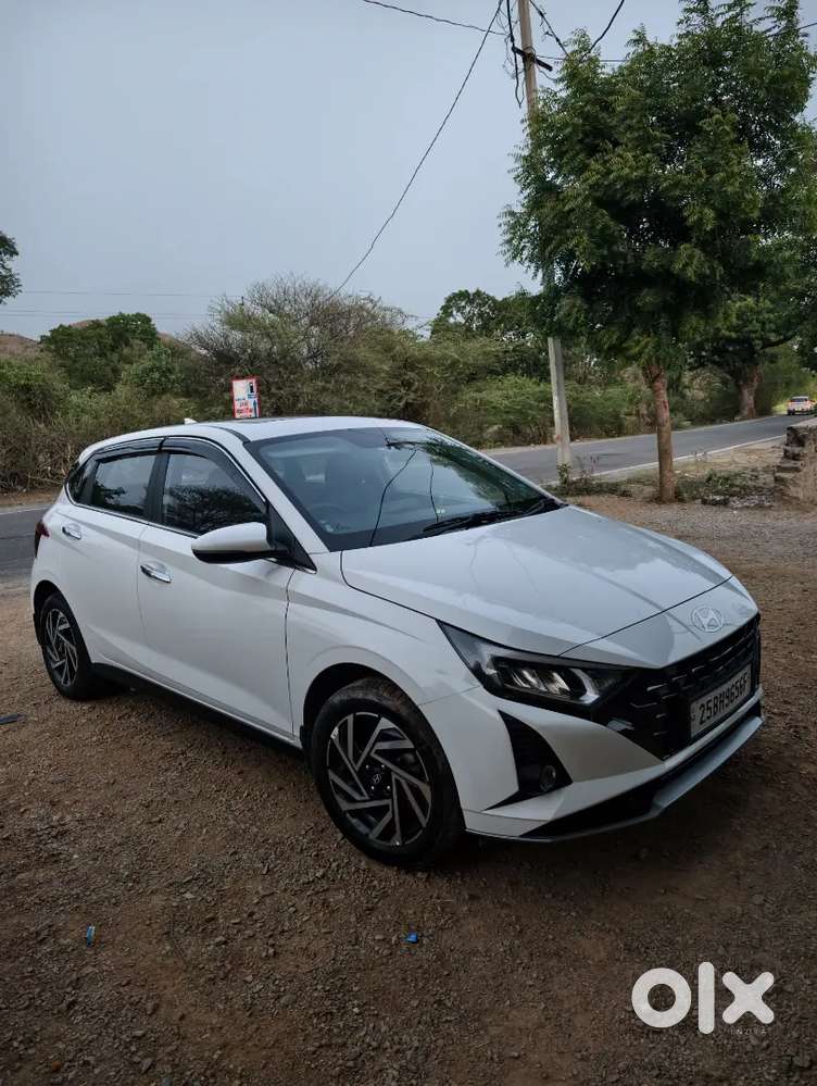 Hyundai New I20 2025 Dual Tone