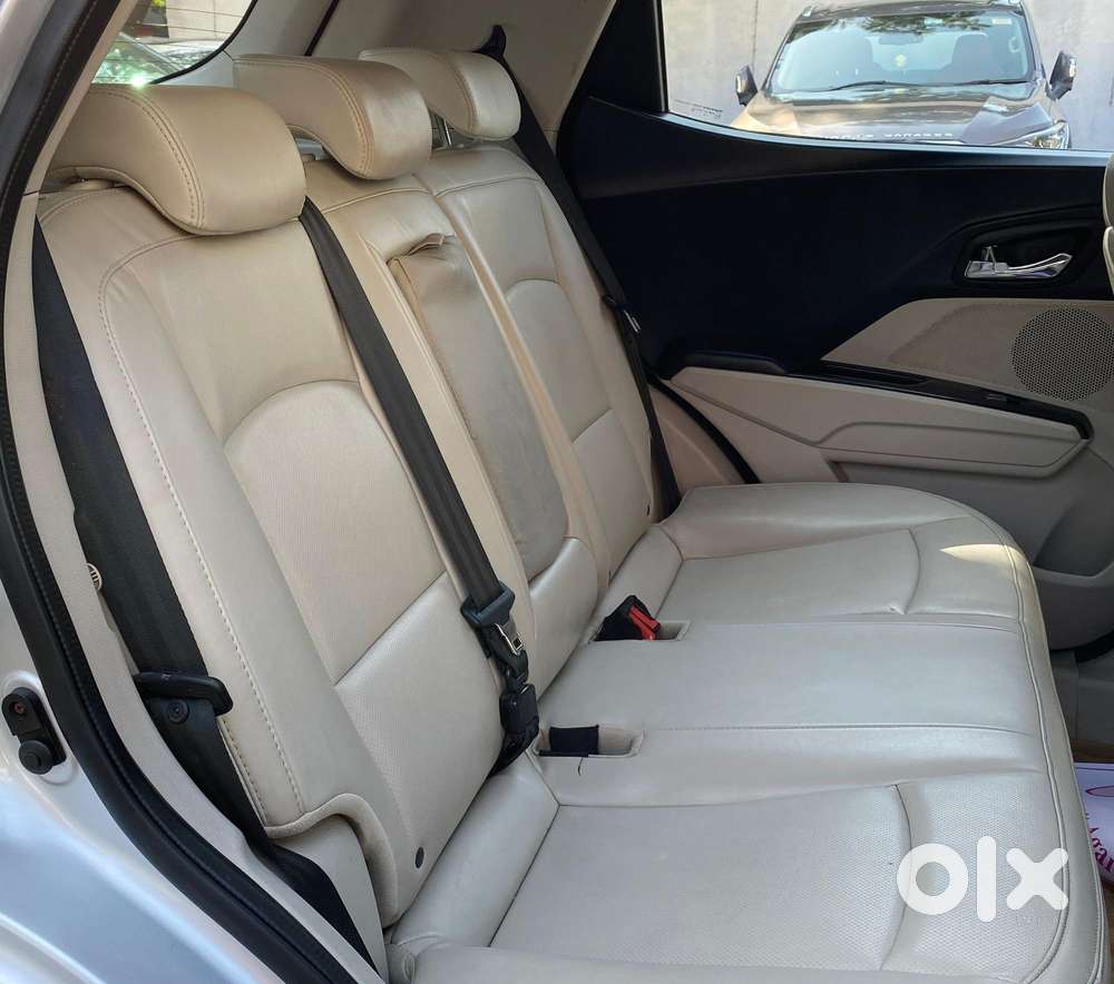 Mahindra Xuv300 W8 Option Diesel, 2019, Diesel