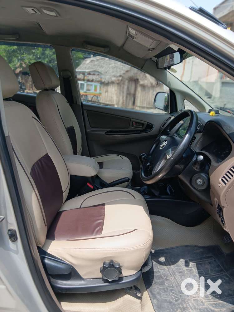 Toyota Innova 2.5 G (diesel) 7 Seater, 2015, Diesel