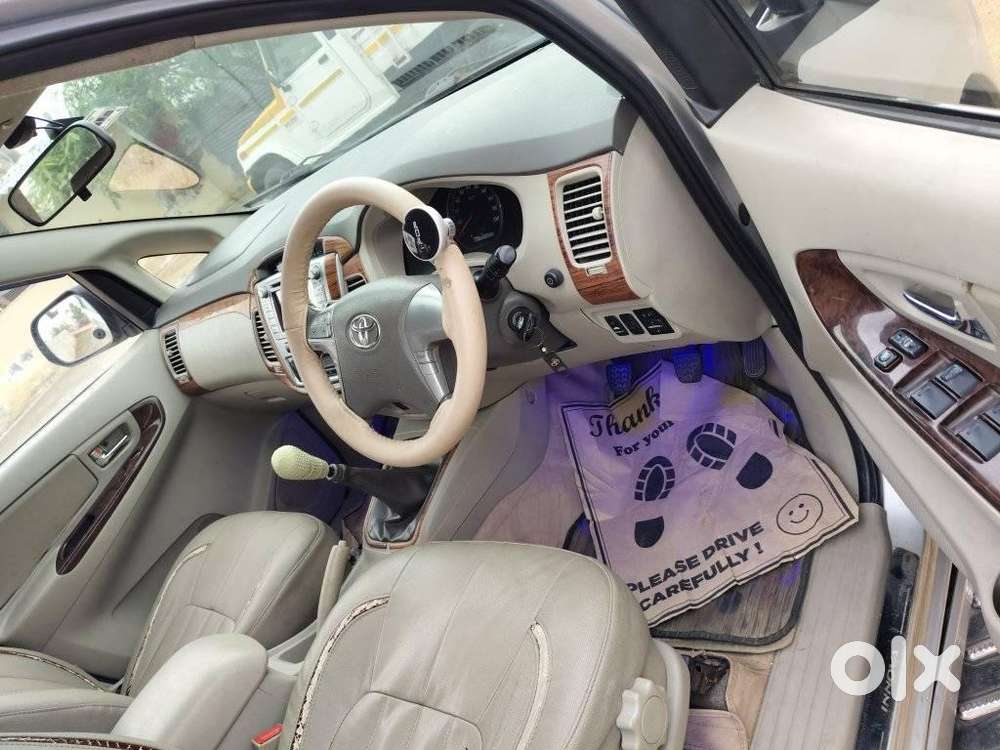 Toyota Innova, 2012, Diesel