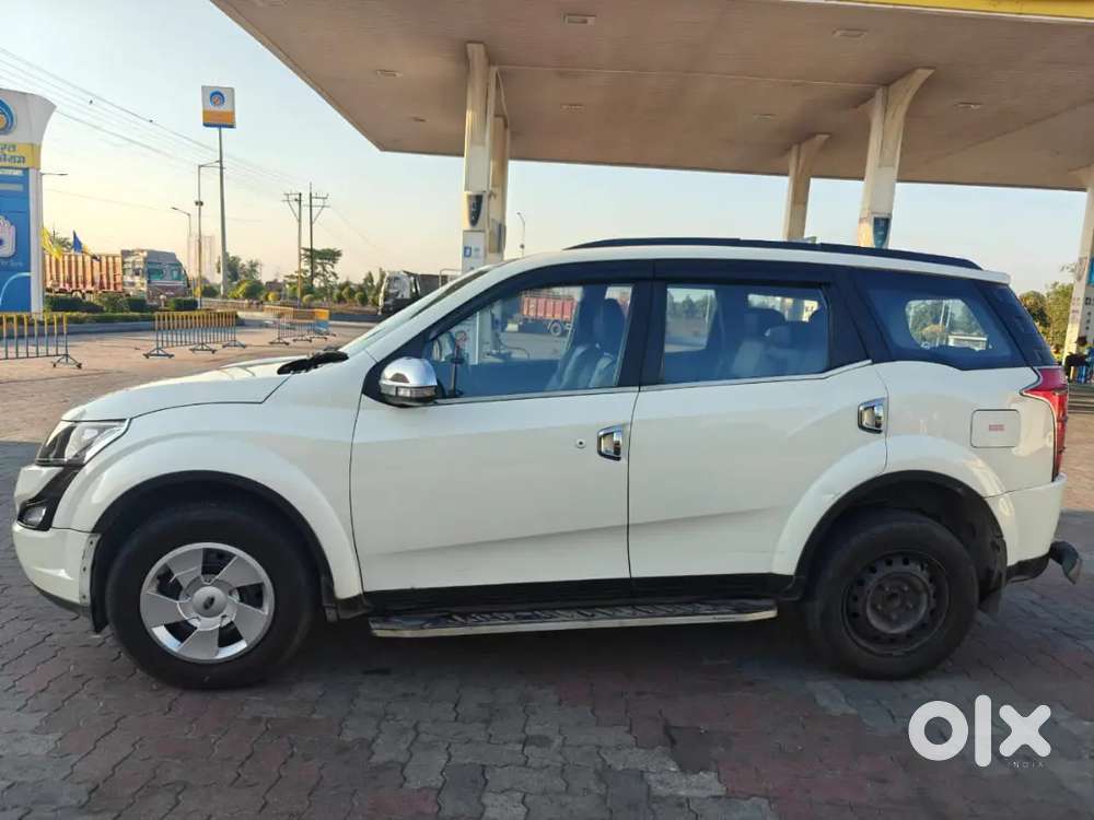 Mahindra Xuv500 Diesel 2016 Manual 1st Owner