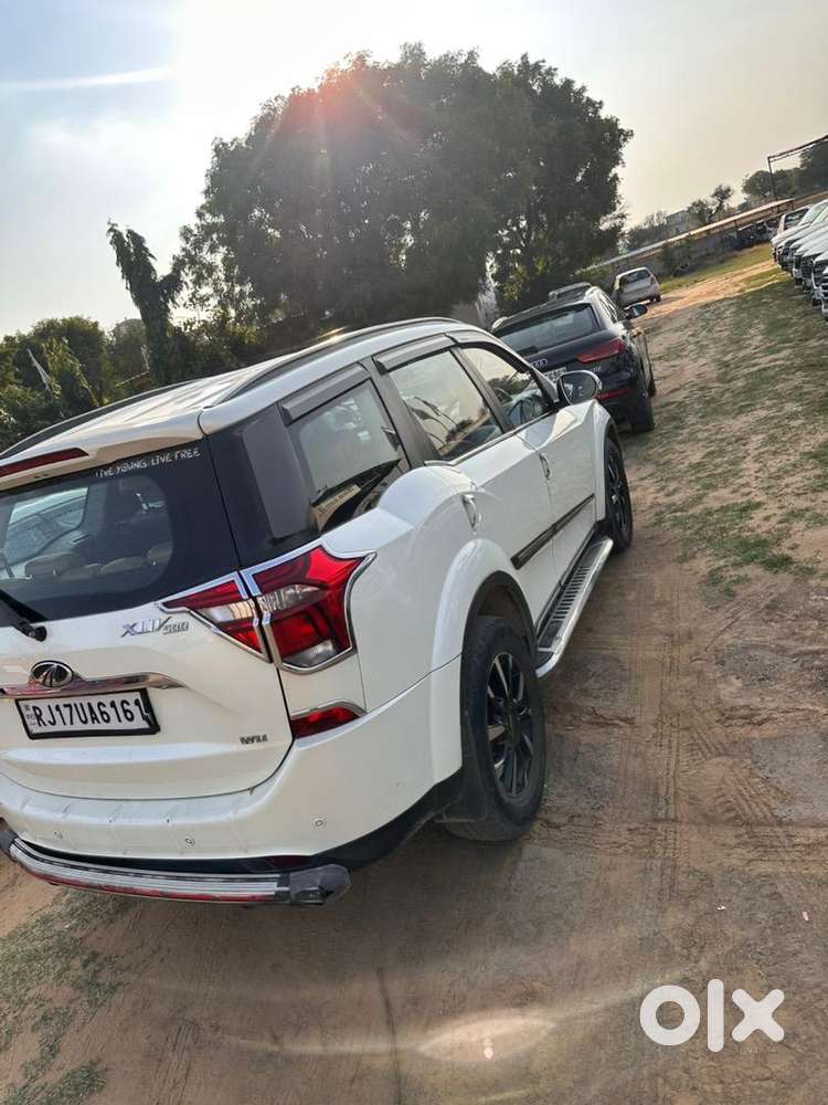 Mahindra Xuv500 2018 Diesel Well Maintained With Vip Number