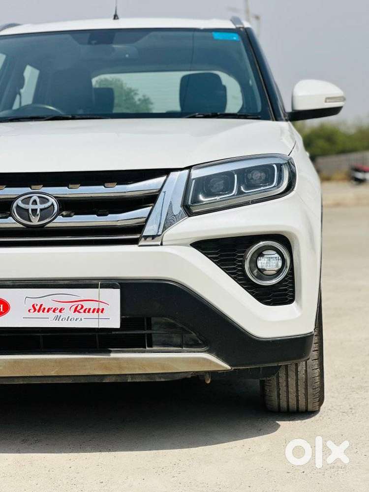 Toyota Urban Cruiser 1.5 Premium Grade At, 2022, Petrol