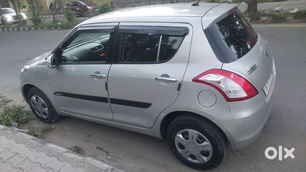 2018 Maruti Swift Vxi