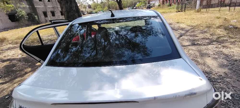 Hyundai Xcent 2015 Diesel 124890 Km Driven