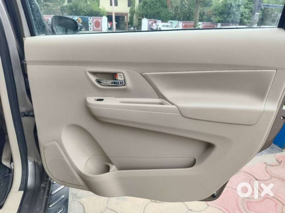 Maruti Suzuki Ertiga Zxi (o) Cng [ ], 2022, Petrol